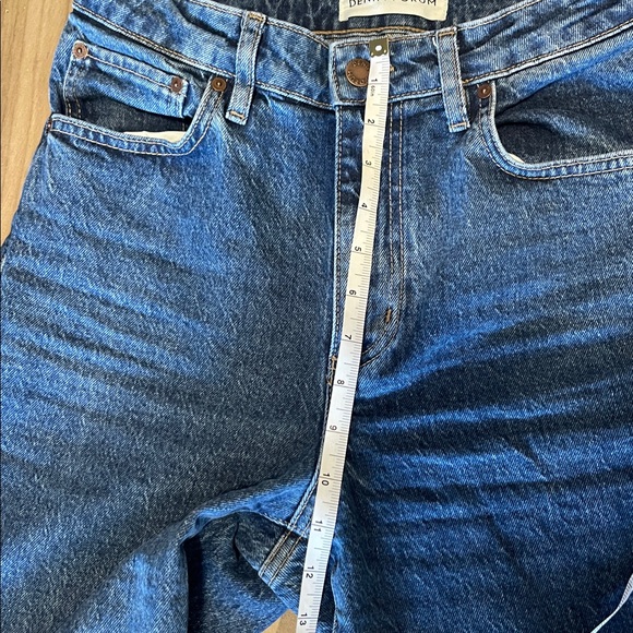 NWOT Denim Forum From Aritzia Straight Blue Jeans - Picture 7 of 9